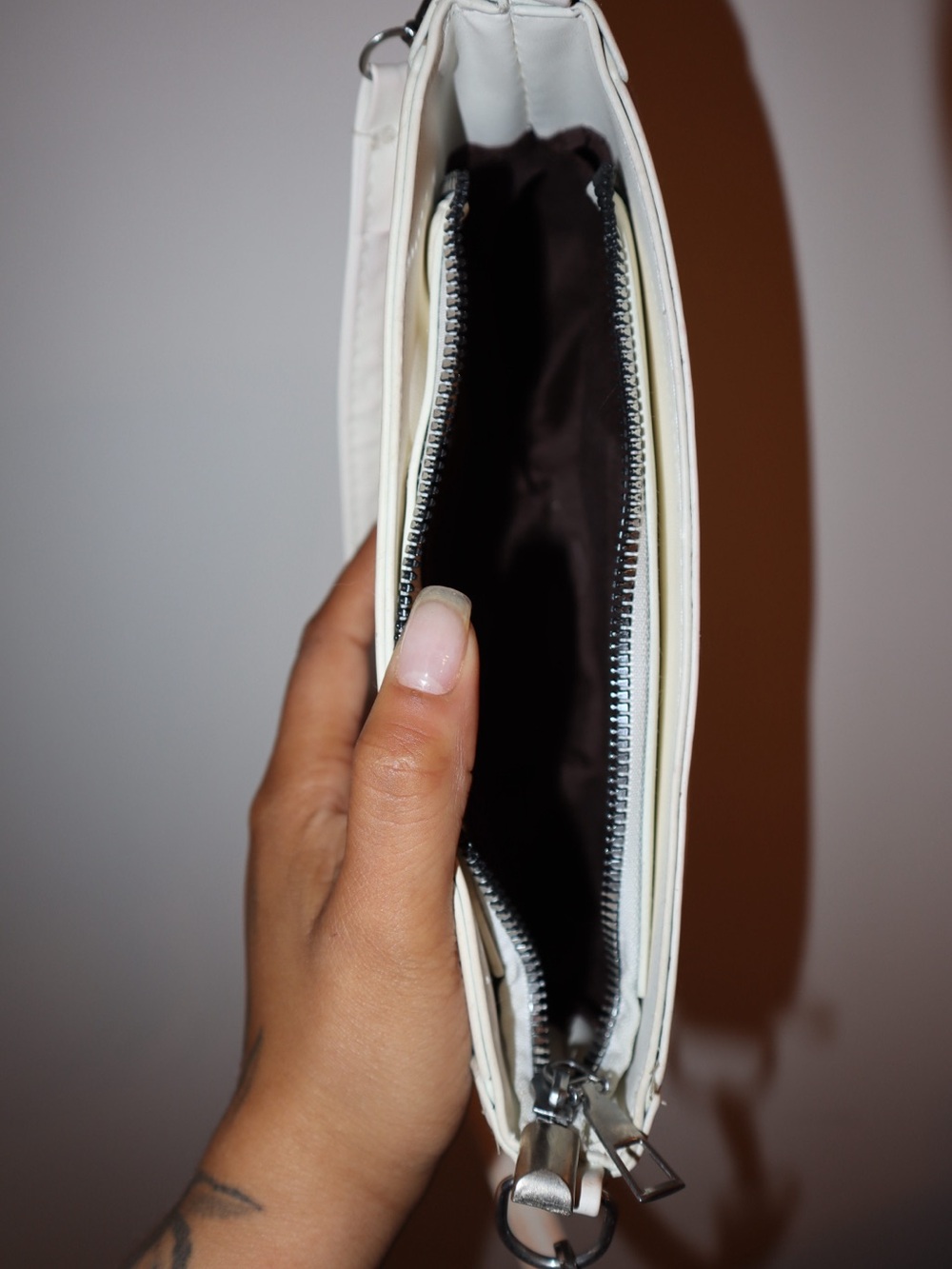 White Shoulder Bag - Minimalist Women's Handbag - Picture 3 of 4